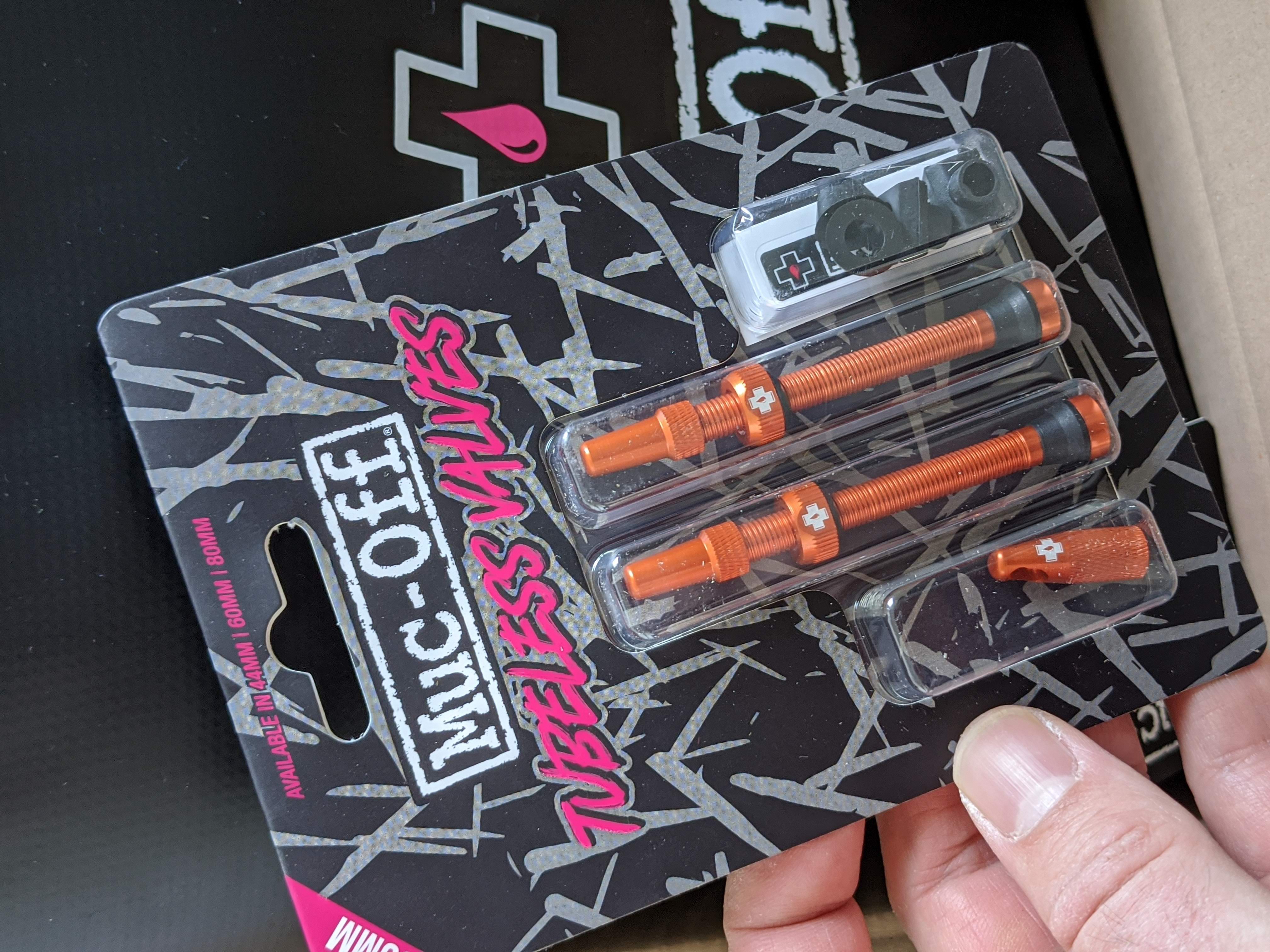 Muc-Off tubeless valves image